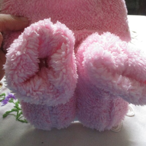 Toby & Me Pink Hat and Booties 6m-12m - Picture 3 of 4